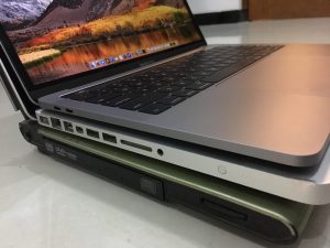 Acer TravelMate, Macbook Pro mid 2010, Macbook Pro TouchBar